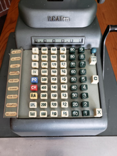 Load image into Gallery viewer, 1950&#39;s RC Allen Cash Register
